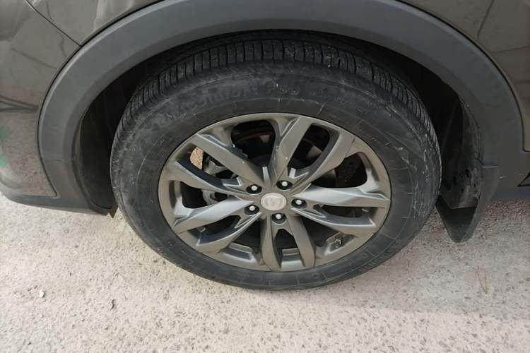 Used CHANGAN CS55PLUS 2021 Blue Whale Edition 1.5T DCT Prestige Model Left Front Wheel Hub