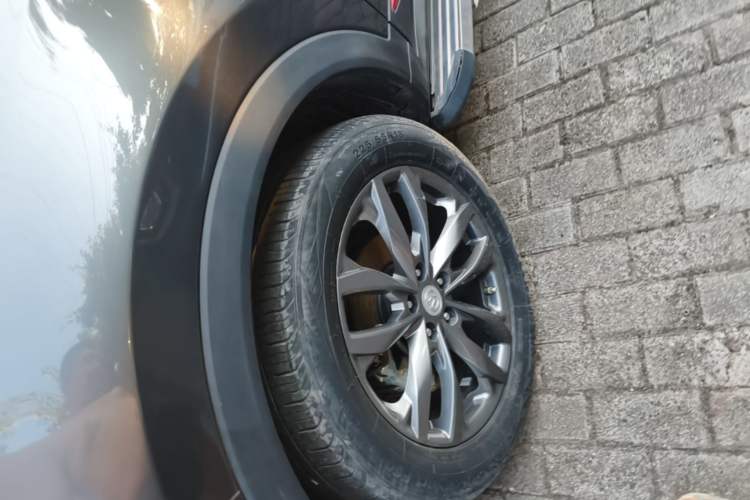 Used CHANGAN CS55PLUS 2021 Blue Whale Edition 1.5T DCT Prestige Model Left Front Wheel Hub