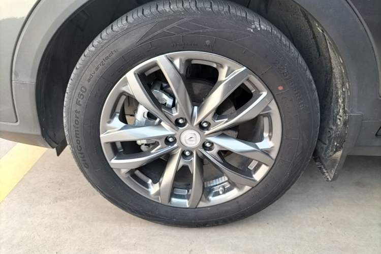 Used CHANGAN CS55PLUS 2021 Blue Whale Edition 1.5T DCT Prestige Model Left Front Wheel Hub