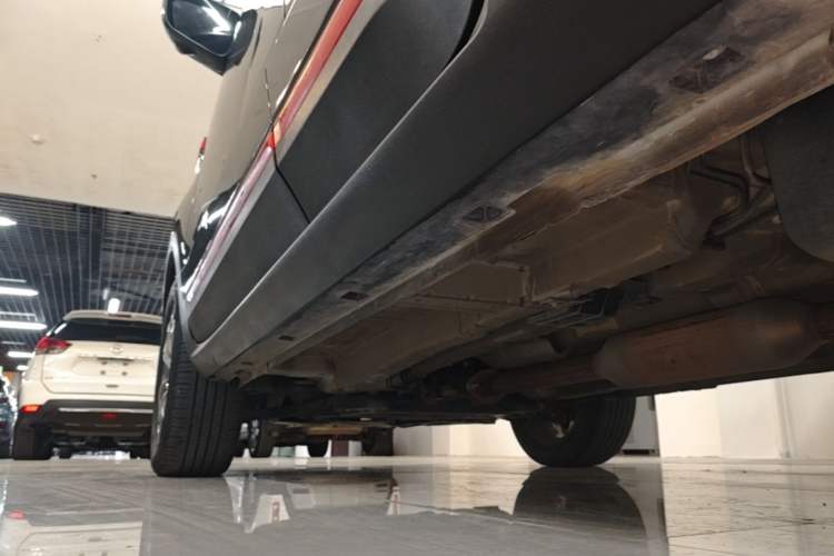 Used CHANGAN CS55PLUS 2021 Blue Whale Edition 1.5T DCT Prestige Model Left Side Sill