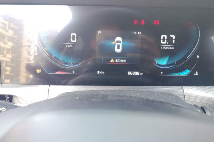 Used CHANGAN CS55PLUS 2021 Blue Whale Edition 1.5T DCT Prestige Model Odometer Close Up