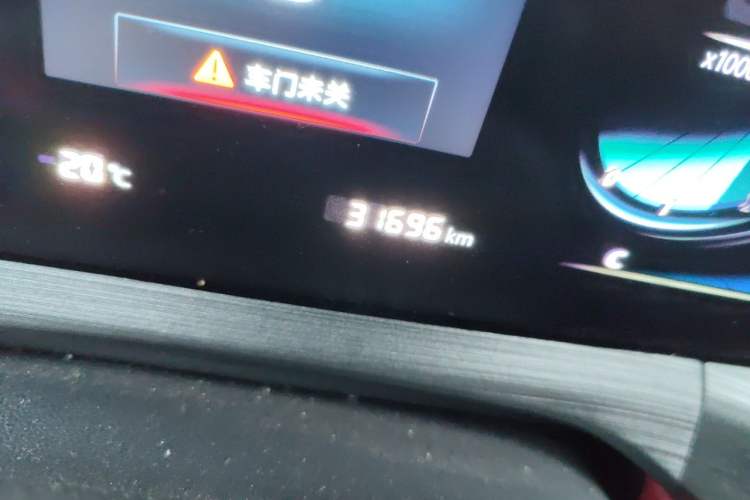 Used CHANGAN CS55PLUS 2021 Blue Whale Edition 1.5T DCT Luxury Model Odometer Close Up