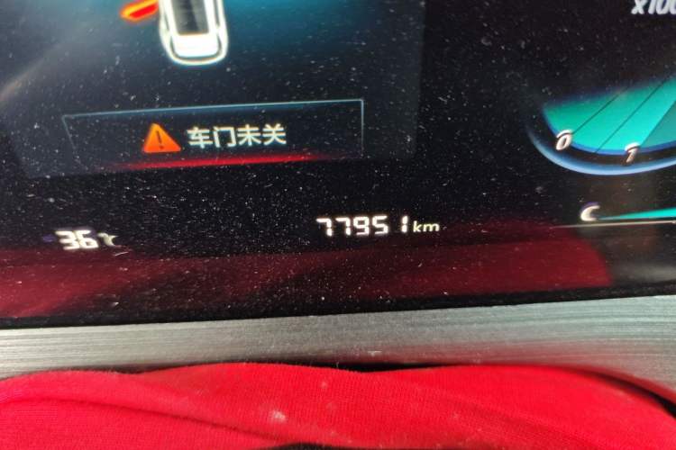 Used CHANGAN CS55PLUS 2021 Blue Whale Edition 1.5T Manual Luxury Model Odometer Close Up