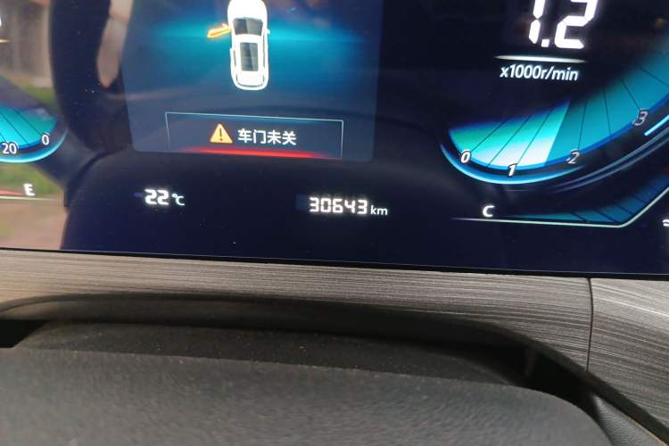 Used CHANGAN CS55PLUS 2021 Blue Whale Edition 1.5T DCT Prestige Model Odometer Close Up