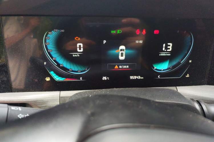 Used CHANGAN CS55PLUS 2021 Blue Whale Edition 1.5T DCT Prestige Model Odometer Close Up