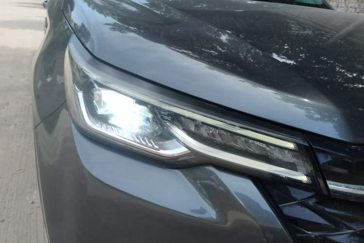 Used CHANGAN CS55PLUS 2021 Blue Whale Edition 1.5T DCT Luxury Model Right Front Headlight