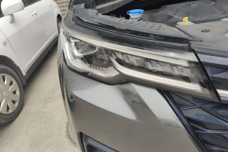 Used CHANGAN CS55PLUS 2021 Blue Whale Edition 1.5T DCT Prestige Model Right Front Headlight