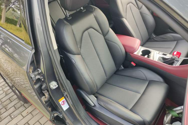 Used CHANGAN CS55PLUS 2021 Blue Whale Edition 1.5T DCT Luxury Model Right Front Seat