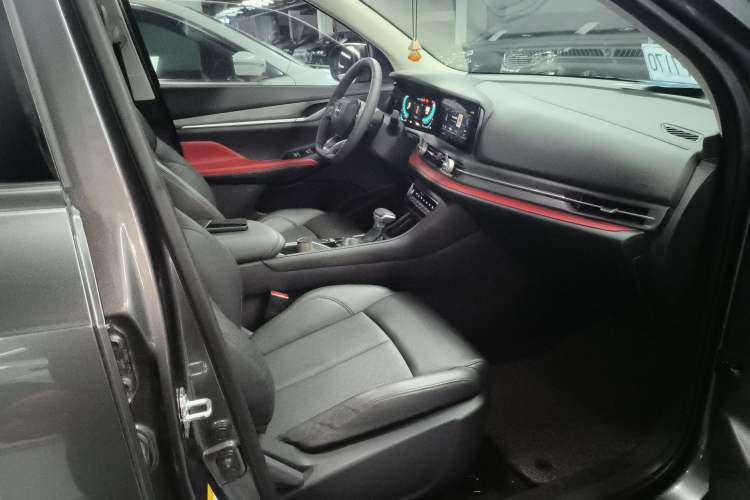 Used CHANGAN CS55PLUS 2021 Blue Whale Edition 1.5T DCT Luxury Model Right Front Seat