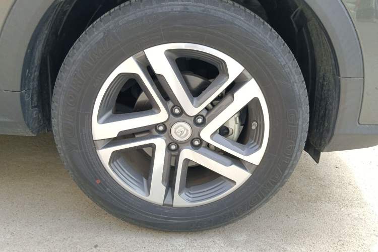 Used CHANGAN CS55PLUS 2021 Blue Whale Edition 1.5T Manual Luxury Model Right Front Wheel Hub