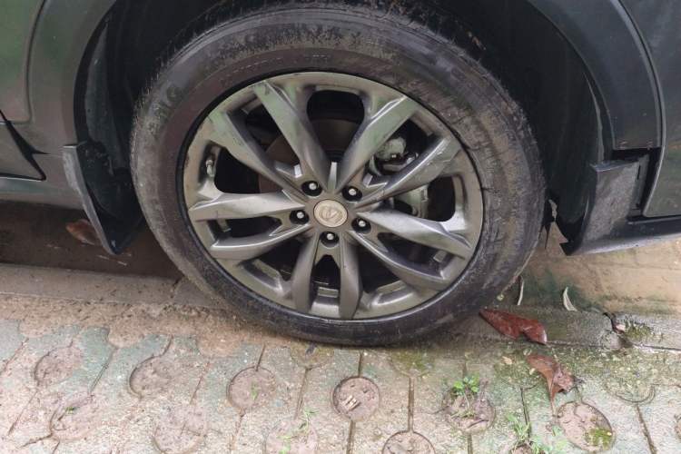 Used CHANGAN CS55PLUS 2021 Blue Whale Edition 1.5T DCT Prestige Model Right Front Wheel Hub