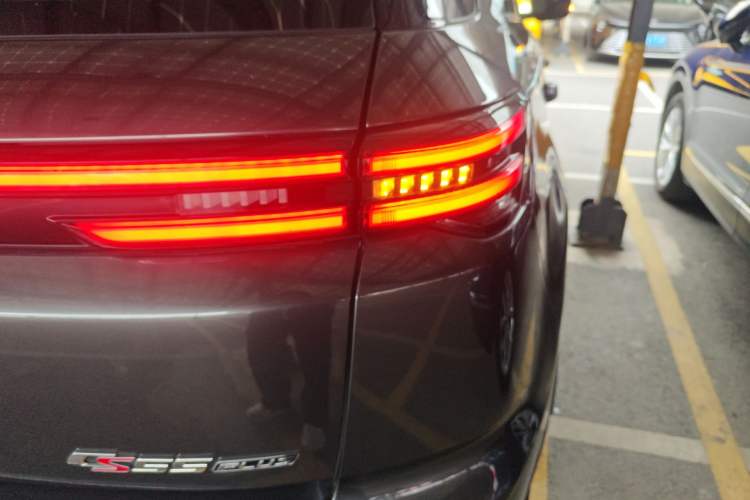 Used CHANGAN CS55PLUS 2021 Blue Whale Edition 1.5T DCT Luxury Model Right Rear Taillight