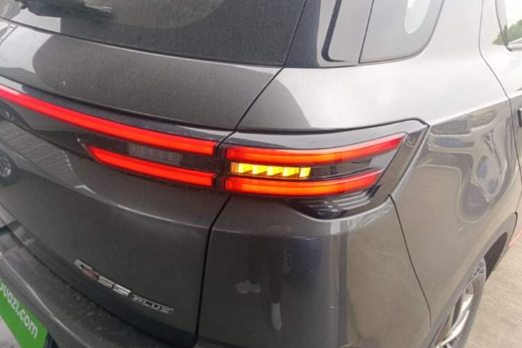 Used CHANGAN CS55PLUS 2021 Blue Whale Edition 1.5T DCT Luxury Model Right Rear Taillight