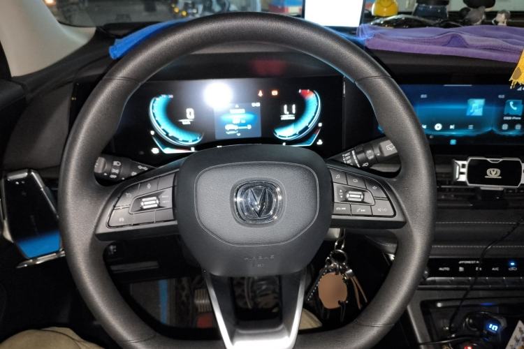 Used CHANGAN CS55PLUS 2021 Blue Whale Edition 1.5T Manual Luxury Model Steering Wheel