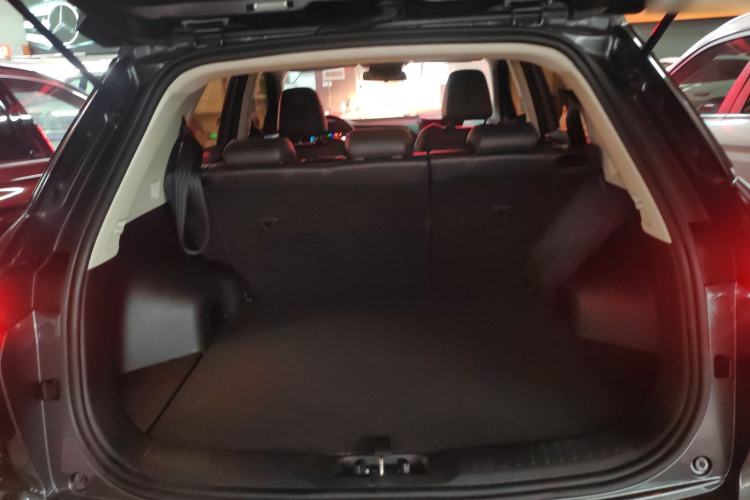 Used CHANGAN CS55PLUS 2021 Blue Whale Edition 1.5T Manual Luxury Model Trunk