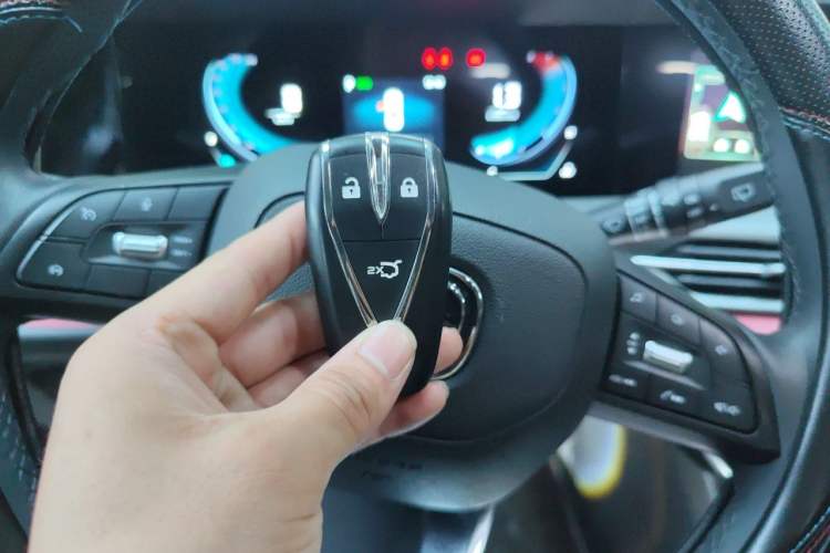 Used CHANGAN CS55PLUS 2021 Blue Whale Edition 1.5T DCT Luxury Model Vehicle Key