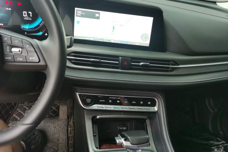 Used CHANGAN CS55PLUS 2021 Blue Whale Edition 1.5T DCT Prestige Model Audio And AC Panel