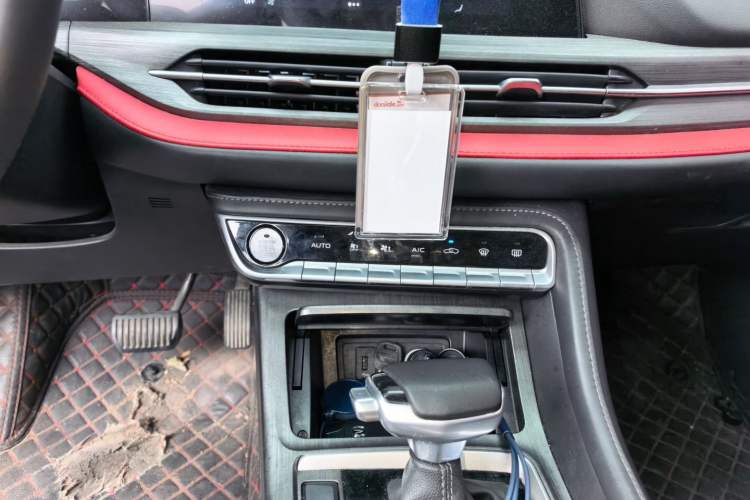 Used CHANGAN CS55PLUS 2021 Blue Whale Edition 1.5T DCT Luxury Model Audio And AC Panel
