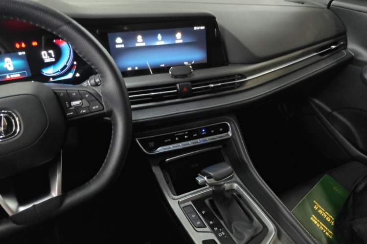 Used CHANGAN CS55PLUS 2021 Blue Whale Edition 1.5T DCT Prestige Model Audio And AC Panel