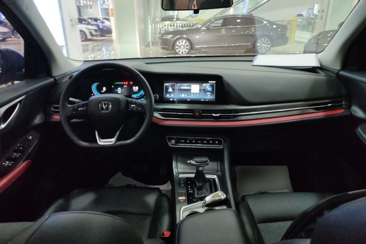 Used CHANGAN CS55PLUS 2021 Blue Whale Edition 1.5T DCT Prestige Model Center Console