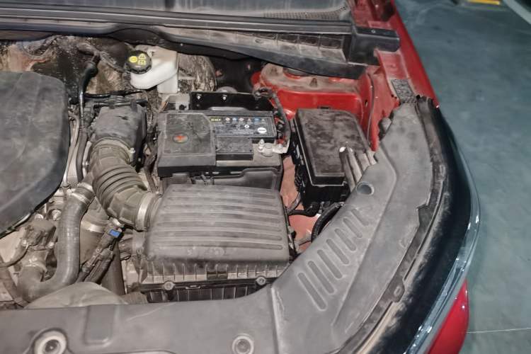 Used CHANGAN CS55PLUS 2021 Blue Whale Edition 1.5T DCT Prestige Model Engine Bay Left