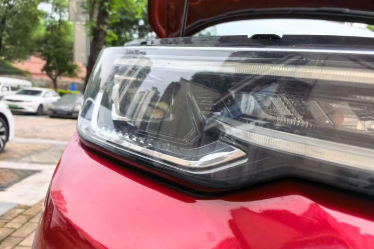 Used CHANGAN CS55PLUS 2021 Blue Whale Edition 1.5T DCT Luxury Model Right Front Headlight