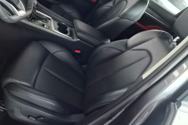 Used CHANGAN CS55PLUS 2021 Blue Whale Edition 1.5T DCT Prestige Model Left Front Seat