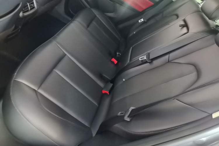 Used CHANGAN CS55PLUS 2021 Blue Whale Edition 1.5T DCT Prestige Model Left Rear Seat