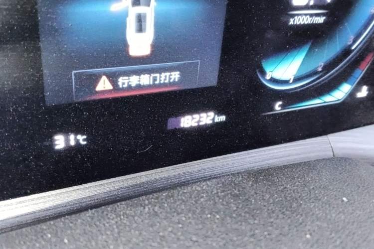 Used CHANGAN CS55PLUS 2021 Blue Whale Edition 1.5T DCT Luxury Model Odometer Close Up