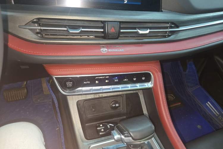 Used CHANGAN CS55PLUS 2021 Blue Whale Edition 1.5T DCT Luxury Model Audio And AC Panel