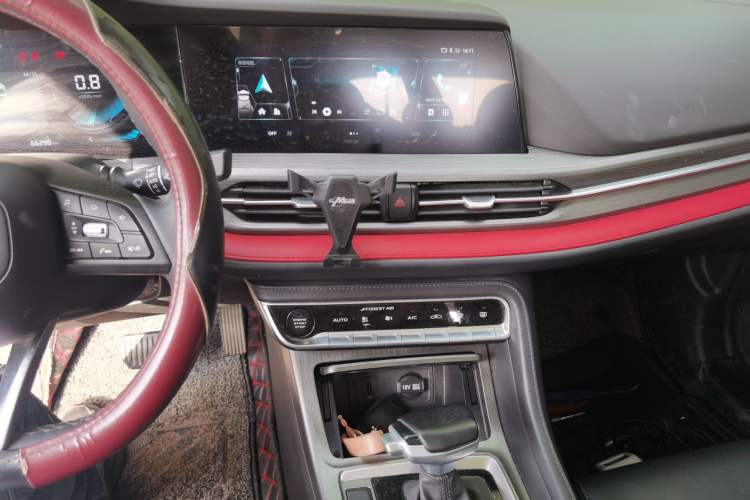 Used CHANGAN CS55PLUS 2021 Blue Whale Edition 1.5T DCT Prestige Model Audio And AC Panel