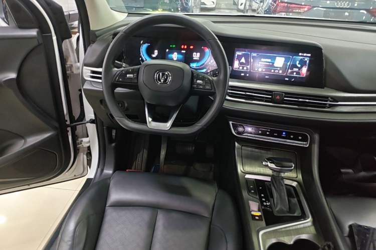 Used CHANGAN CS55PLUS 2021 Blue Whale Edition 1.5T DCT Prestige Model Audio And AC Panel