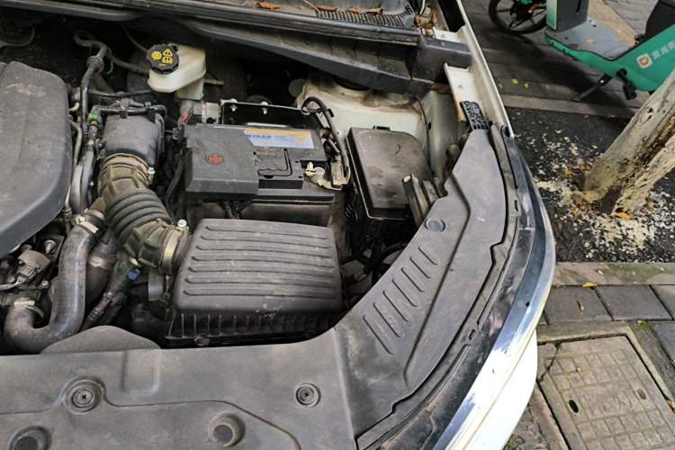 Used CHANGAN CS55PLUS 2021 Blue Whale Edition 1.5T DCT Luxury Model Engine Bay Left