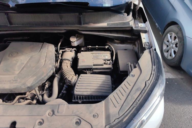 Used CHANGAN CS55PLUS 2021 Blue Whale Edition 1.5T DCT Luxury Model Engine Bay Left