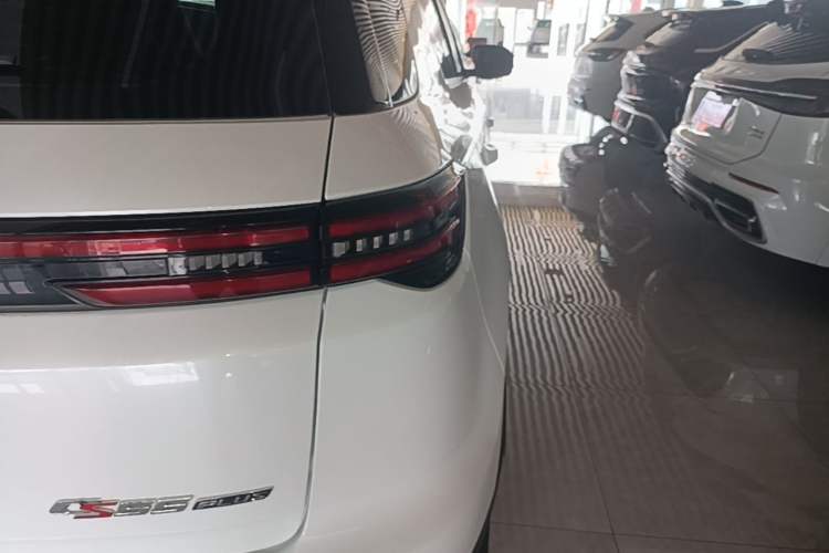 Used CHANGAN CS55PLUS 2021 Blue Whale Edition 1.5T DCT Luxury Model Exterior 3