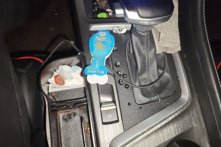 Used CHANGAN CS55PLUS 2021 Blue Whale Edition 1.5T DCT Prestige Model Gear Lever