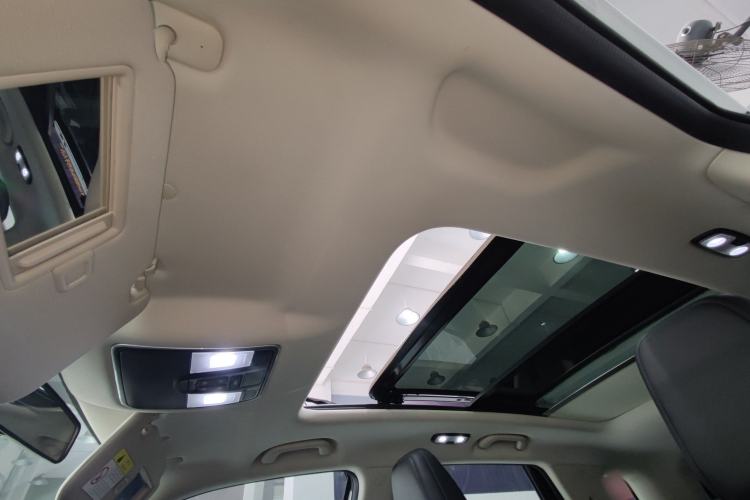 Used CHANGAN CS55PLUS 2021 Blue Whale Edition 1.5T DCT Prestige Model Headliner