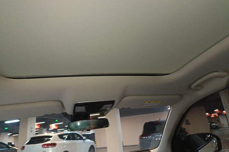 Used CHANGAN CS55PLUS 2021 Blue Whale Edition 1.5T DCT Prestige Model Headliner