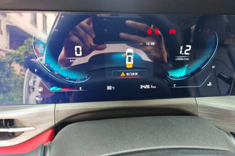 Used CHANGAN CS55PLUS 2021 Blue Whale Edition 1.5T Manual Luxury Model Instrument Cluster