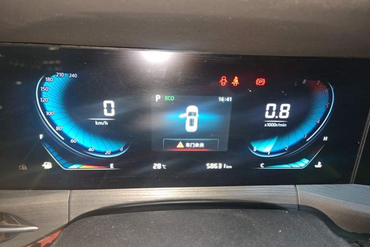 Used CHANGAN CS55PLUS 2021 Blue Whale Edition 1.5T DCT Luxury Model Instrument Cluster