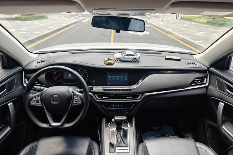 Used CHANGAN CS55PLUS 2021 Blue Whale Edition 1.5T DCT Prestige Model Interior 5