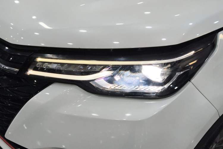 Used CHANGAN CS55PLUS 2021 Blue Whale Edition 1.5T DCT Luxury Model Left Front Headlight