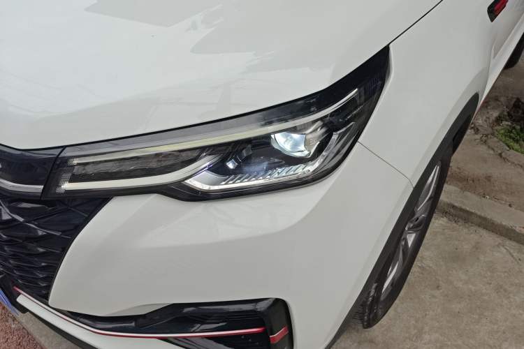 Used CHANGAN CS55PLUS 2021 Blue Whale Edition 1.5T DCT Prestige Model Left Front Headlight