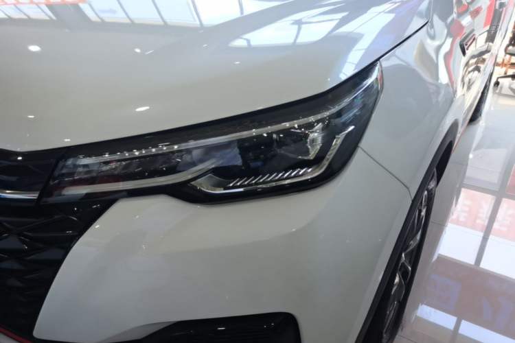 Used CHANGAN CS55PLUS 2021 Blue Whale Edition 1.5T DCT Luxury Model Left Front Headlight