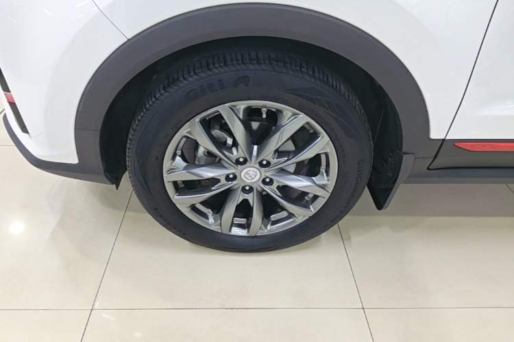 Used CHANGAN CS55PLUS 2021 Blue Whale Edition 1.5T DCT Prestige Model Left Front Wheel Hub