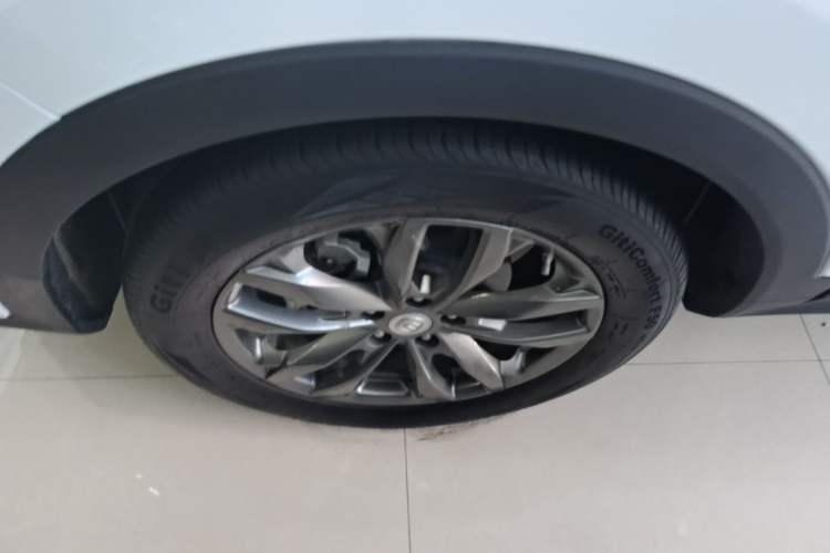 Used CHANGAN CS55PLUS 2021 Blue Whale Edition 1.5T DCT Luxury Model Left Front Wheel Hub