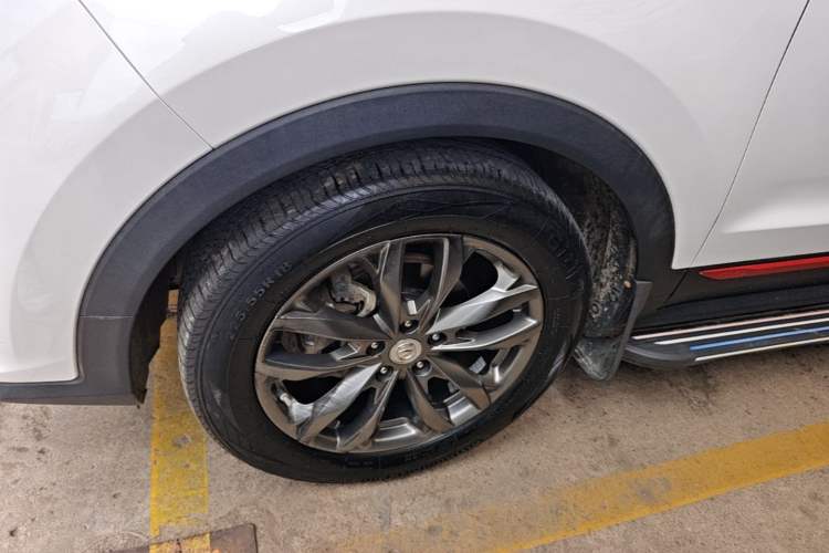 Used CHANGAN CS55PLUS 2021 Blue Whale Edition 1.5T DCT Prestige Model Left Front Wheel Hub
