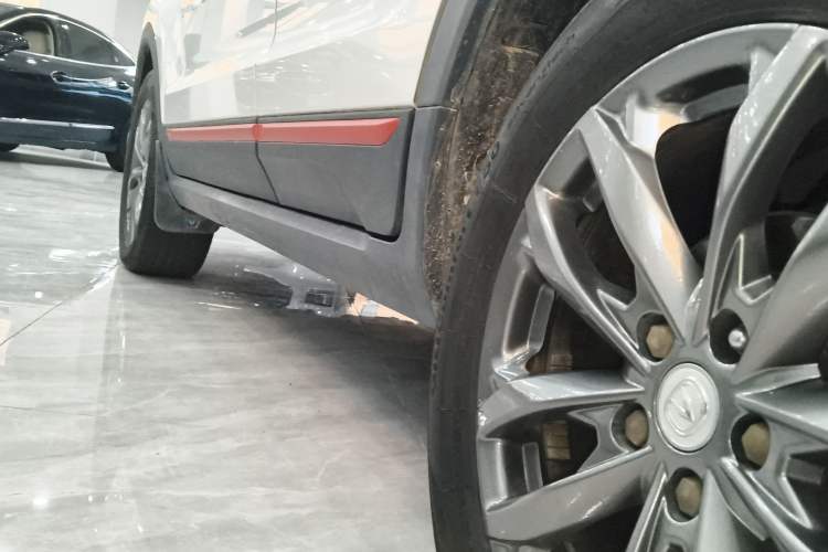 Used CHANGAN CS55PLUS 2021 Blue Whale Edition 1.5T DCT Luxury Model Left Side Sill