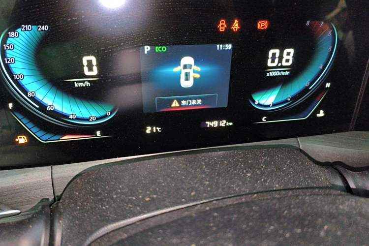 Used CHANGAN CS55PLUS 2021 Blue Whale Edition 1.5T DCT Luxury Model Odometer Close Up