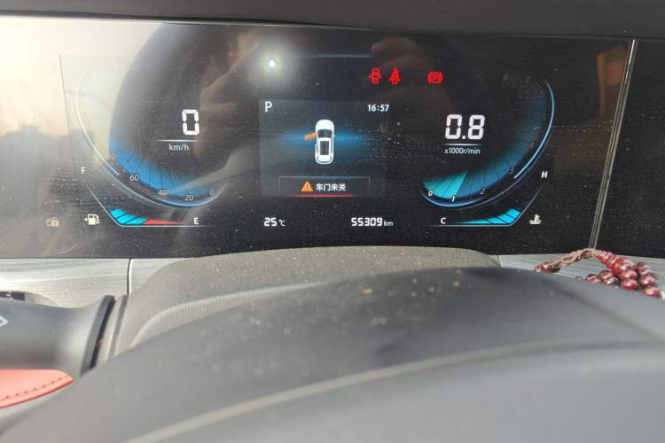 Used CHANGAN CS55PLUS 2021 Blue Whale Edition 1.5T DCT Prestige Model Odometer Close Up